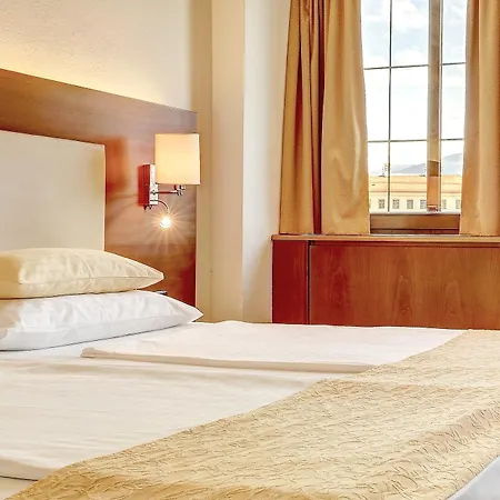 Hotell Mondschein Innsbruck