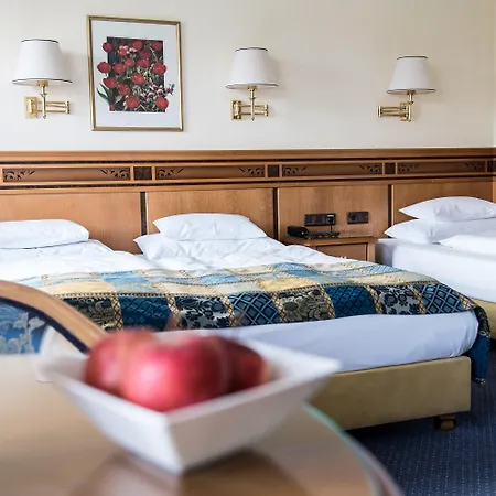 Hotel Mondschein Innsbruck