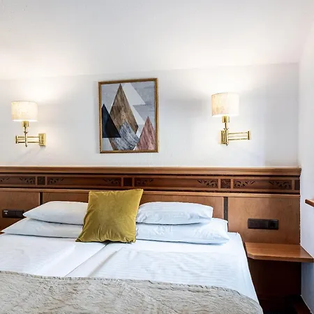 Hotel Mondschein Innsbruck