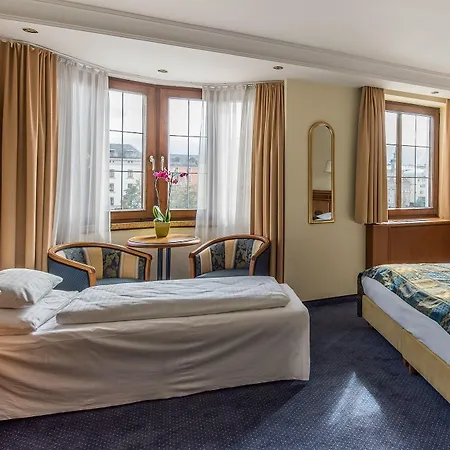 Hotel Mondschein Innsbruck