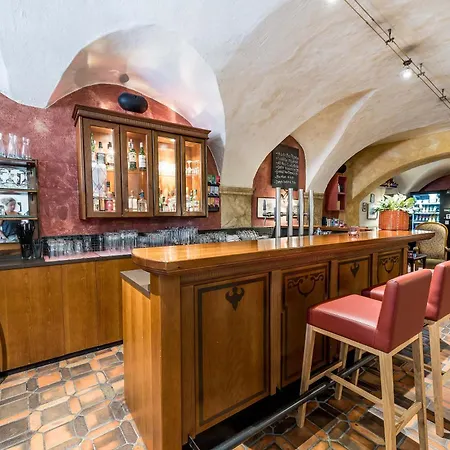 Hotell Mondschein 4*