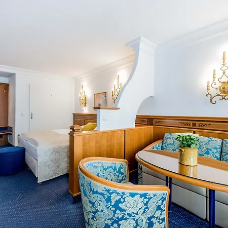 Mondschein Отель 4*