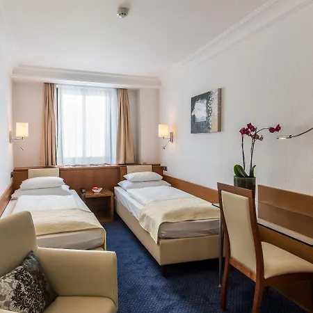 Mondschein Отель 4*