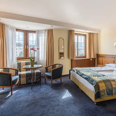 Отель Mondschein 4*