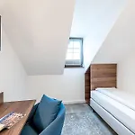 Mondschein Hotel